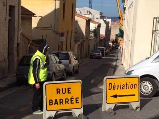 Hommes-trafic pour gestion circulation alternée